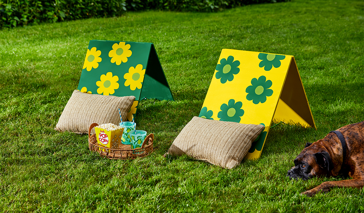 Outdoor Movie Theatre (Chairs) Project Krylon® Spray Paint